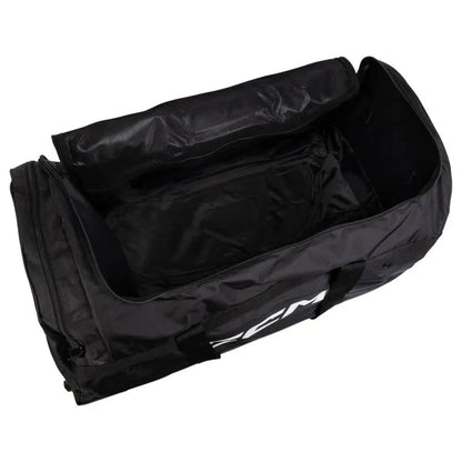 CCM 470 PREMIUM PLAYER BLACK ROLLER BAG
